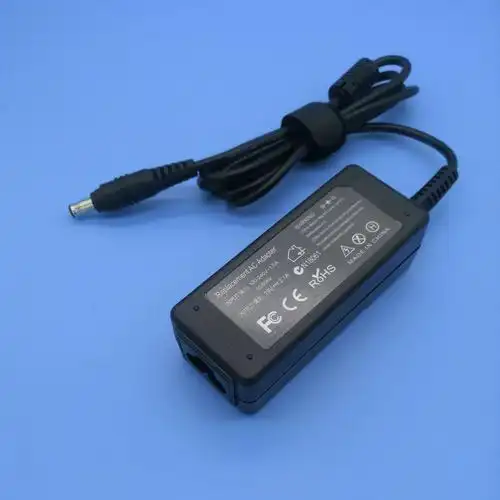 适用samsung三星笔记本电源适配器19v21a40w充电器接口5530mm