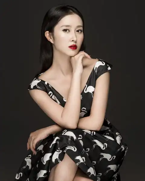 《嗨,棒棒》热拍 霸道总裁袁志博追棒棒