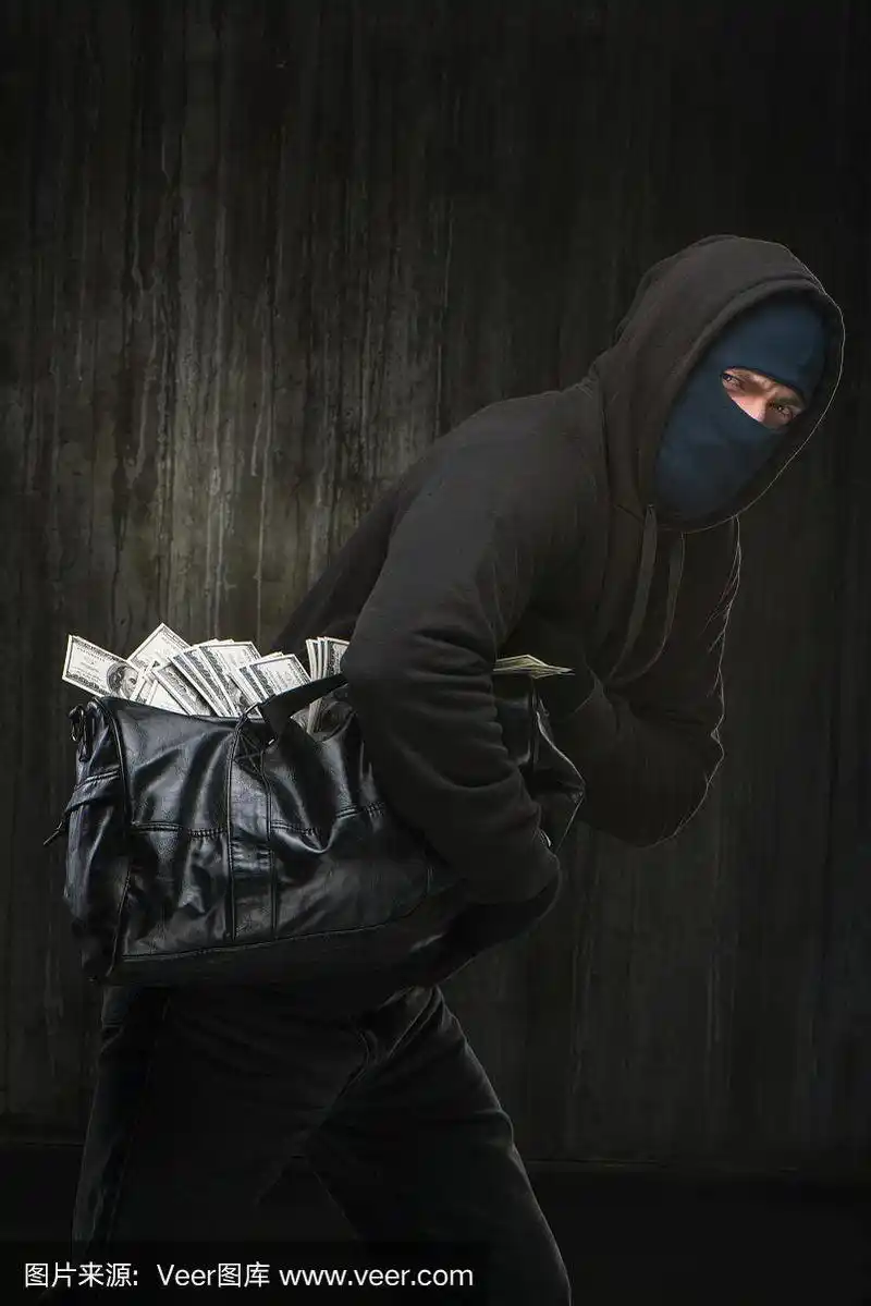 带着一大袋赃款的蒙面小偷