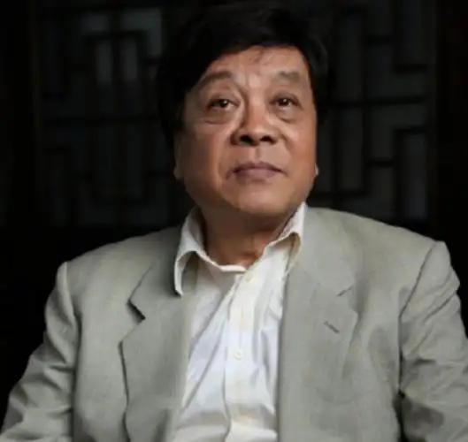 回顾赵忠祥去世2年后才明白他把5亿遗产托付给倪萍是多么明智