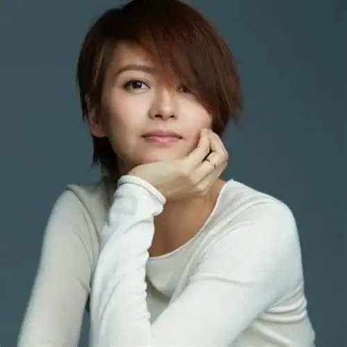 歌手梁咏琪香港知名歌手梁咏琪宣布约满暂别乐坛