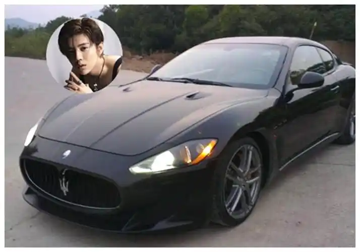 鹿晗拥有多辆豪车和关晓彤的座驾对比后到底是谁配不上谁