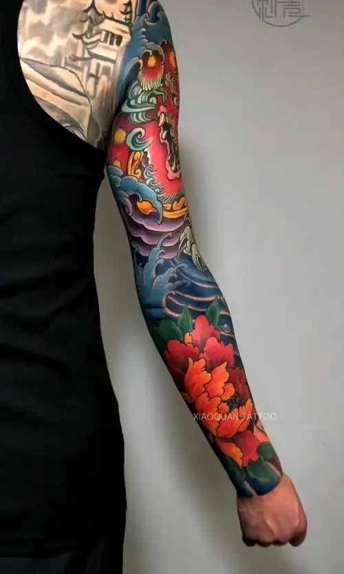 作品简介:.唐狮,艺妓,般若,牡丹彩色花臂已完成,前后用时约5天左右.