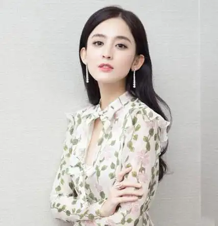 古力娜扎换中长发发型,女明星图片,发型图片