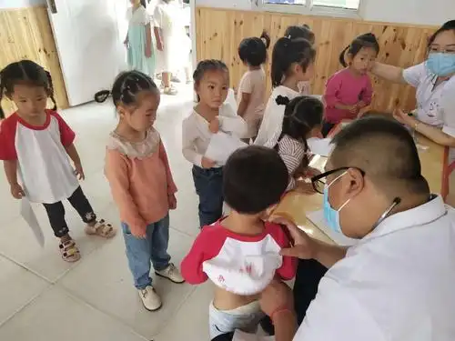 金滩幼儿园六一体检活动