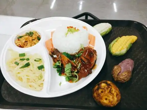 大东宝马东餐厅午餐