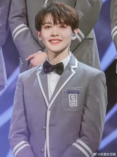 偶练时期的尤长靖