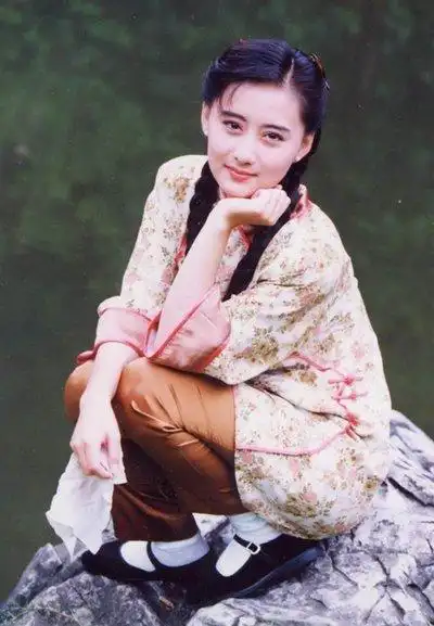 陈德容年轻时有多美,陈德容美吗(陈德容的美貌)