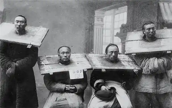 清朝砍头有多残忍洋人回忆细节刽子手砍掉33个脑袋不到3分钟