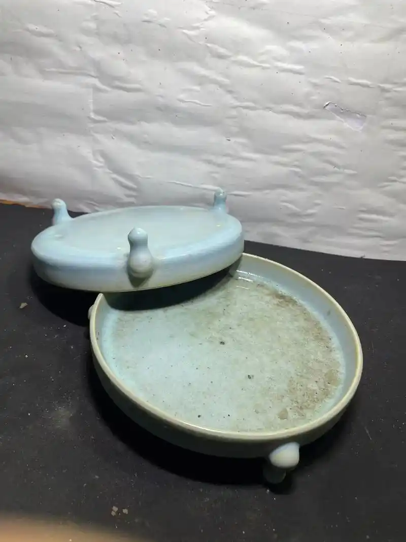 私人博物馆藏,宋汝窑珍品笔洗赏析 - 抖音