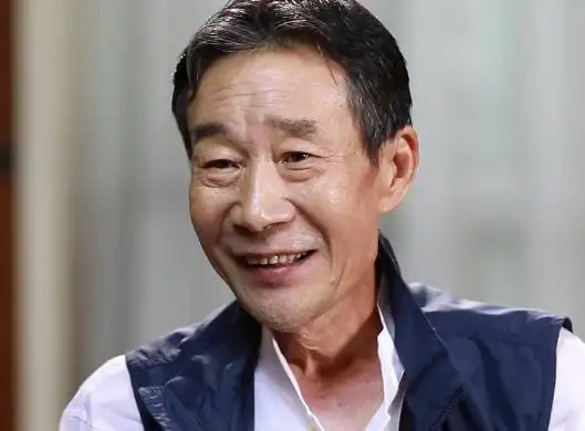 中国十大国宝级男演员排行榜,陈道明很低调,李幼斌演技好