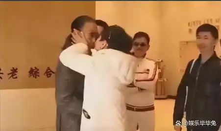 狄波拉:29岁生谢霆锋,离婚后和谢贤毫不避嫌,现任丈夫怎么能忍