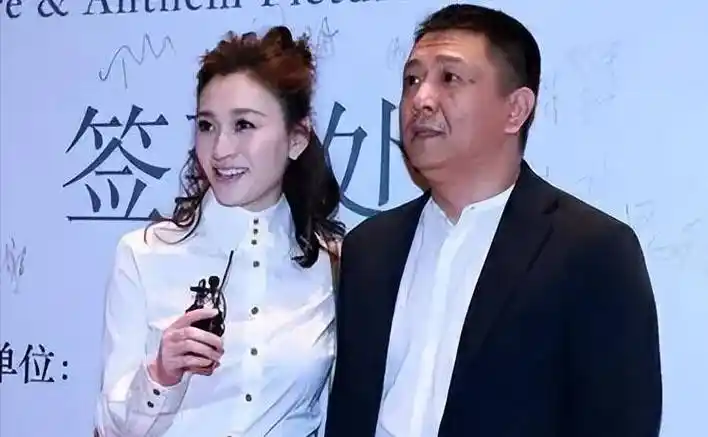 大度的女人她叫徐梵溪:没婚姻没孩子,男友花5亿娶李小冉无怨言_徐佳宁