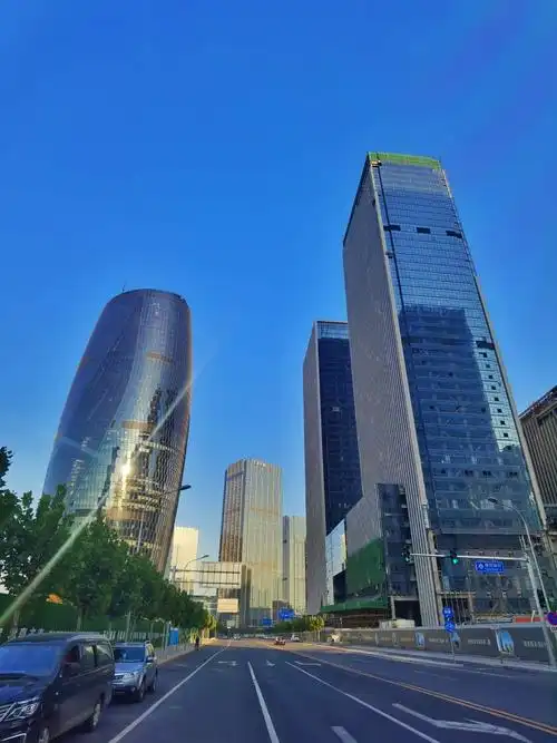 建设中的丽泽金融商务区 手机随拍