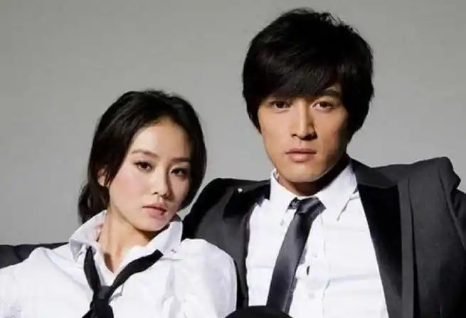 #胡歌刘诗诗相视一笑#