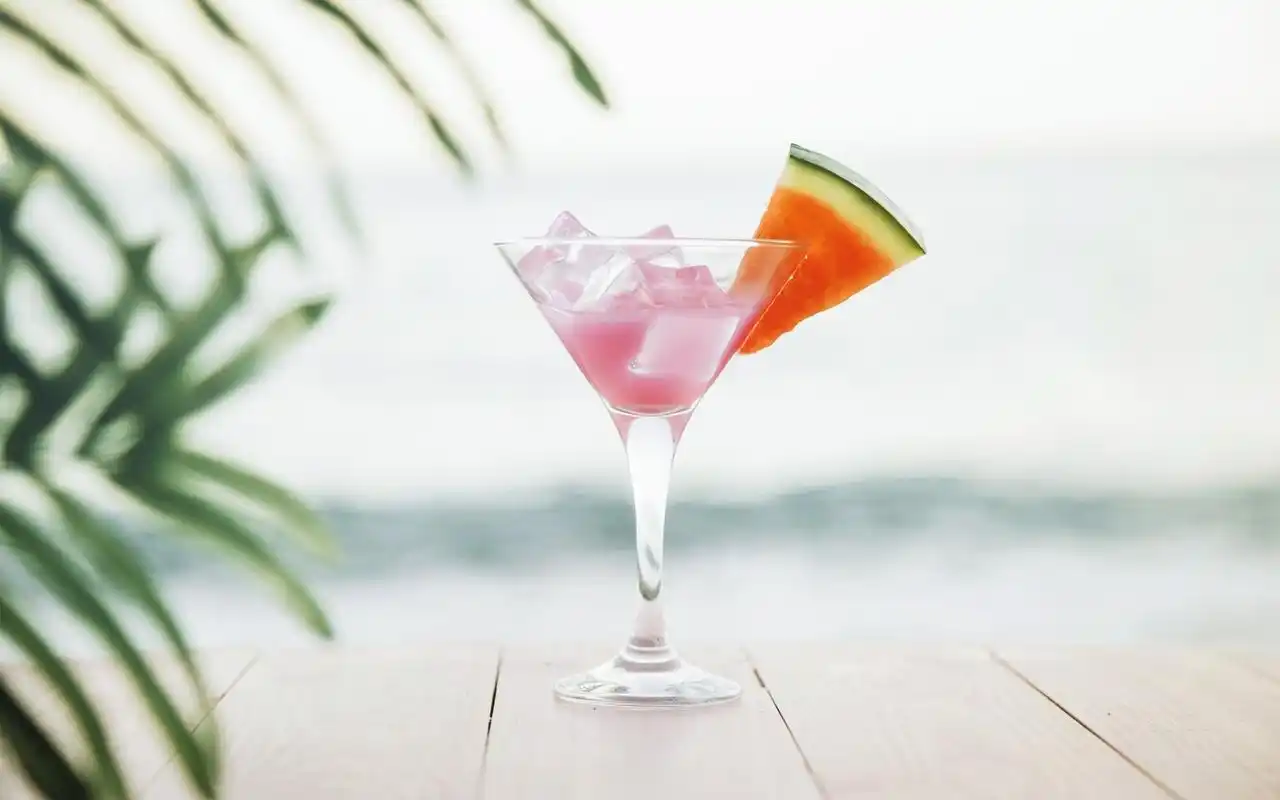 清凉夏日饮品高清桌面壁纸