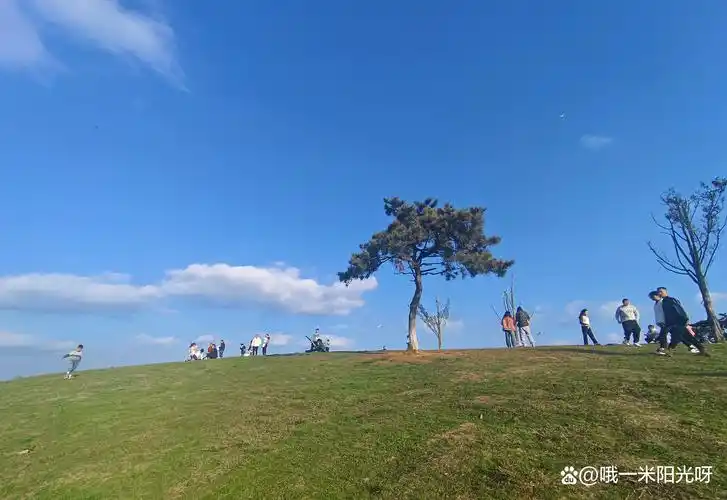 贵阳人都爱去打卡的旅游景点:月亮湖公园