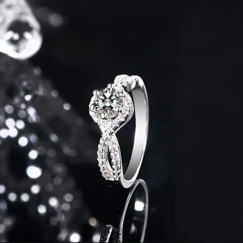 2021托管珠宝新款热闪光钻石圆形公主戒指水晶时尚女性订婚结婚钻戒