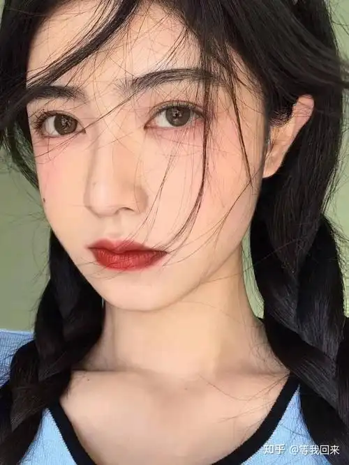 长相清纯到底是什么长相啊