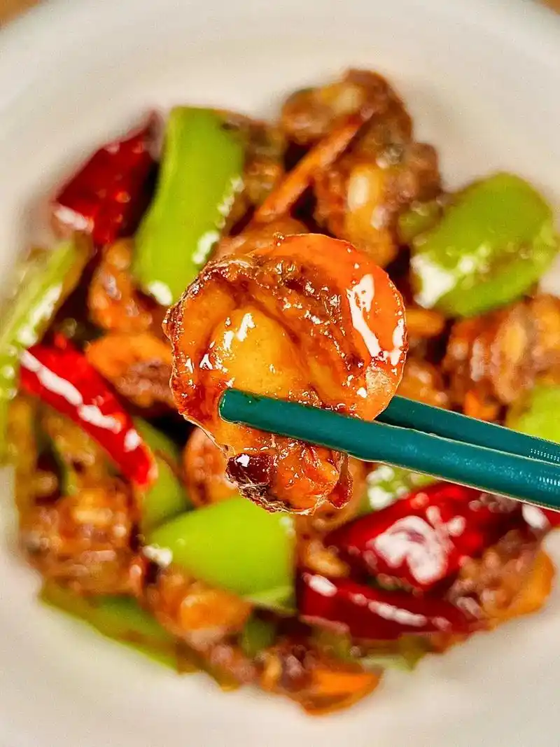 扇贝肉做法|终于吃上了.这个爆炒香辣扇贝,一口入魂 香辣入味 - 抖音