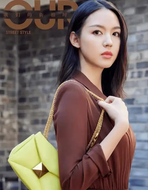 张梓琳写真大赏:超越颜值的魅力,182cm超模身材如何炼成的?