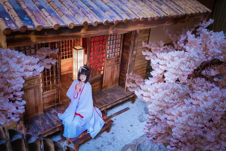 雏田白无垢cosplay