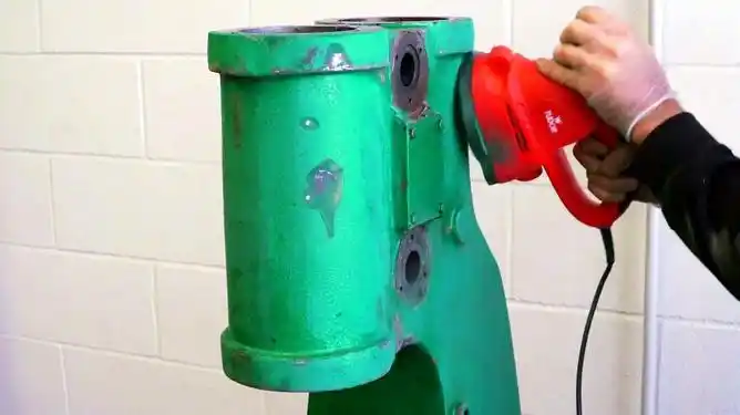 牛人翻新一台空气锤,真过瘾,打铁可少不了它