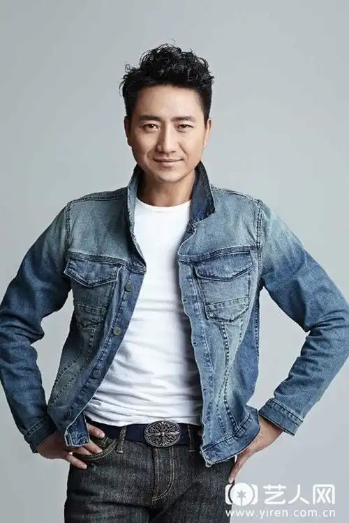 中文名:高峰国    籍:中国民    族:汉族性    别:男职    业:演员