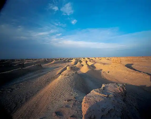 新疆罗布泊图片_新疆罗布泊高清图片_全景视觉