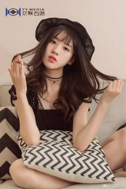 创造101吴茜 今天将开启她的#创造101#之路. 来自欢聚传媒 - 微博