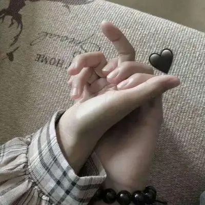 比心._qq情侣头像_我要个性网