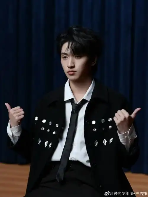 严浩翔清理库存##严浩翔晒库存帅照