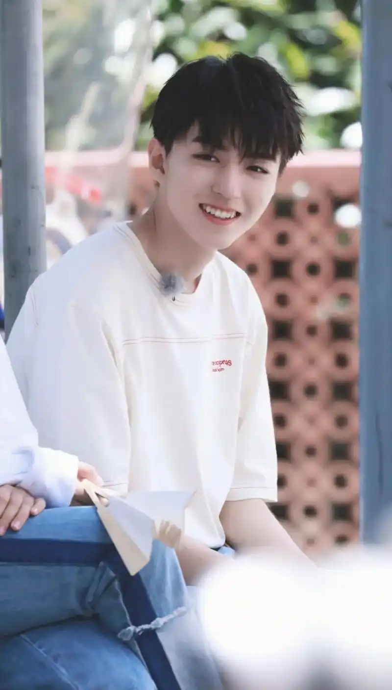 王俊凯 "国泰民安",养成系真的超爱好嘛. #王俊凯让人心 - 抖音