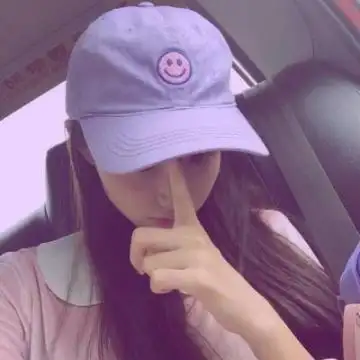 戴帽子女生头像精选可爱小清新 是我入戏太深还是你演得太真