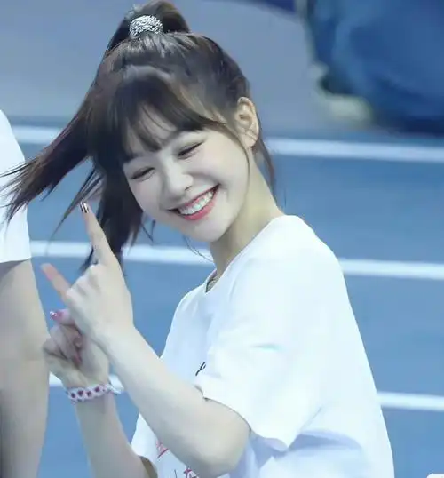 徐梦洁头像小彩虹