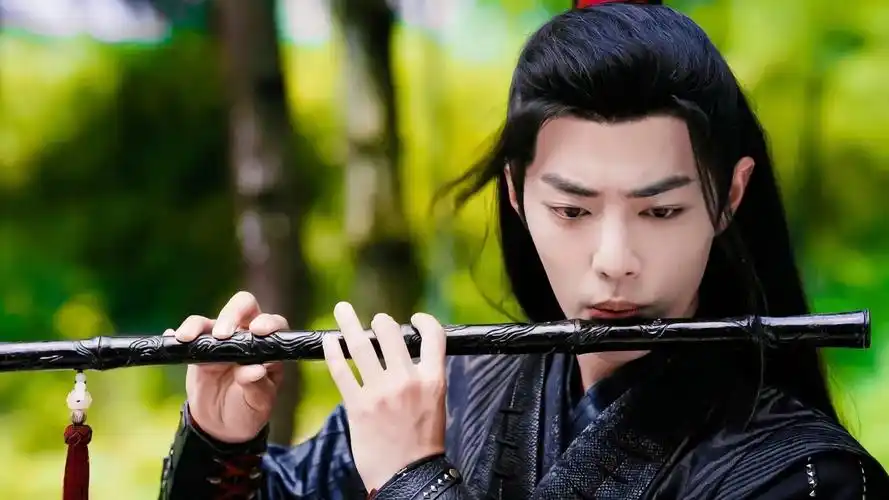 以身祭火,只为成全你的重生,我的凤凰美神" @x玖少年团肖战daytoy