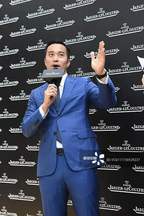 张孝全穿西装真是好看