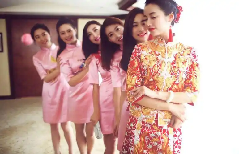 钱泳辰吕一大婚送稀世黑钻霸气喊话金城武