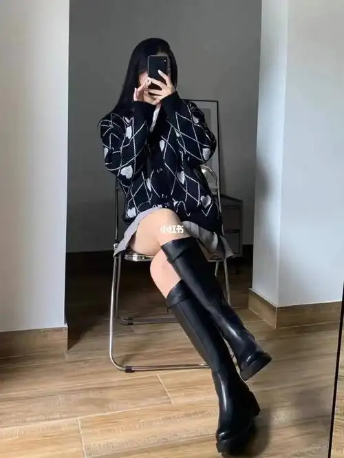 酷女孩的增高神器触感柔软皮革内里,舒适透气不闷汗#初秋氛围感穿搭