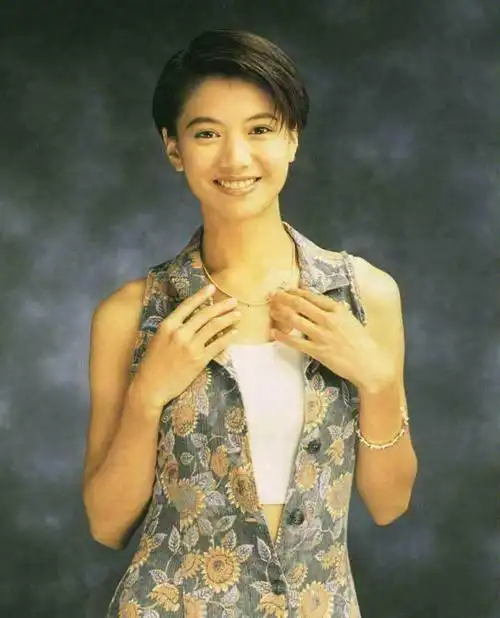 袁咏仪暴脾气公主病一生任意妄为为何张智霖依旧不离不弃