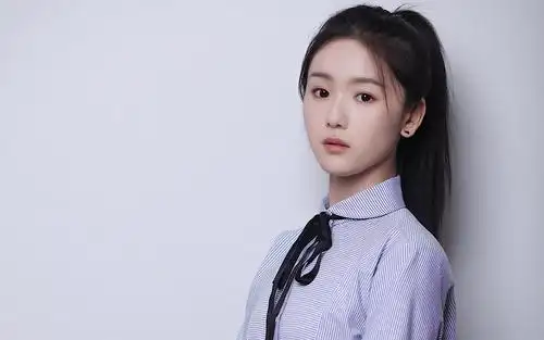 清纯小仙女张馨月甜美白嫩诱人写真,大陆明星-回车桌面