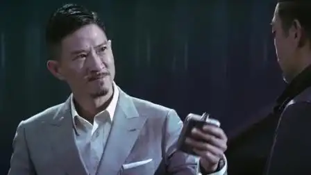 《扫毒》张家辉转身这段,小鲜肉10年也学不来,堪称北影教科书般的演技