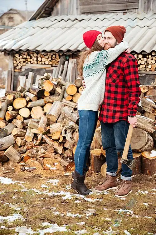 亲密拥抱情侣高清图片下载-找素材