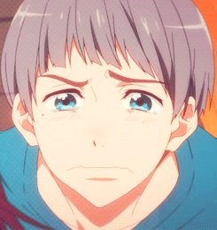 难过gif哭泣gif眼泪汪汪gif发抖gif