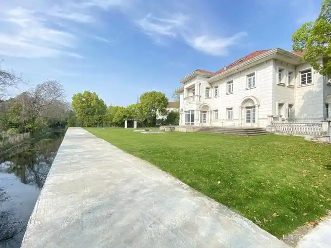 世茂佘山庄园(一期)二手房,5500万,6室3厅,5卫,749平米-上海安居客