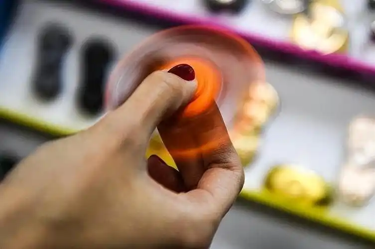 十大最吓人玩具(外国认为最危险的十大玩具)-七暖网