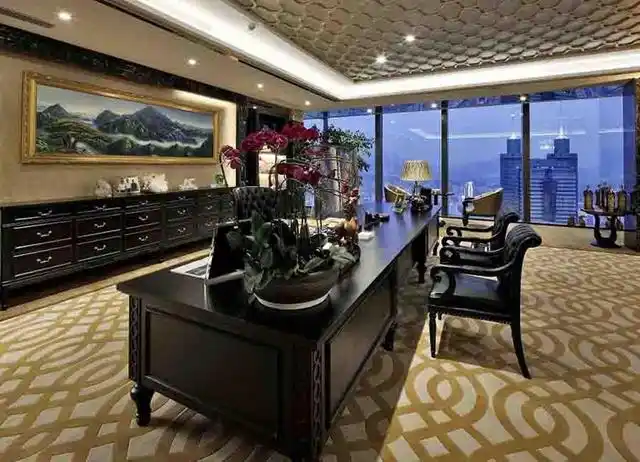 豪华办公室装修装潢图