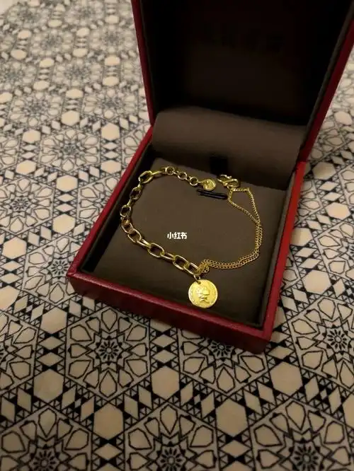 补一个生日礼物照片