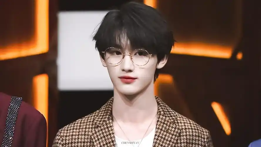 丁程鑫 - 堆糖,美图壁纸兴趣社区