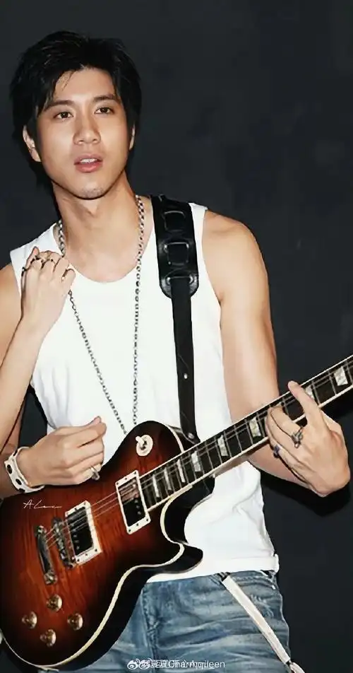 王力宏之考古照片